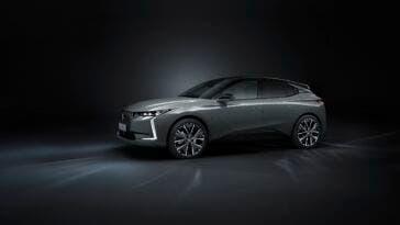 DS 4 La Première