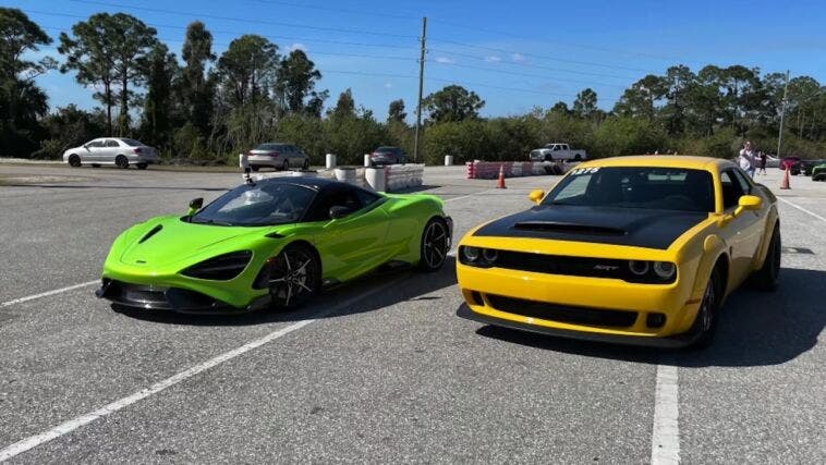 Dodge Challenger SRT Demon vs McLaren 765LT drag race