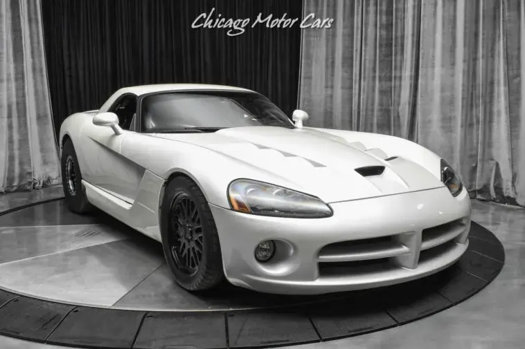 Dodge Viper SRT-10 2005 2000 CV