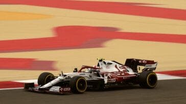Alfa Romeo Racing Giovinazzi Test