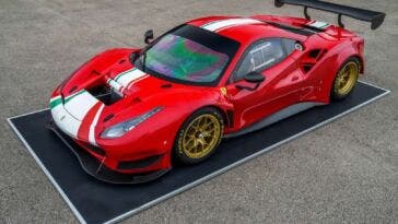 Ferrari 488 GT Modificata Pirelli P Zero DHE