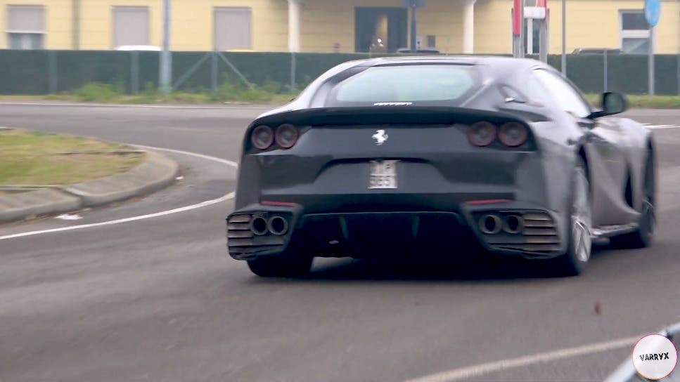 Ferrari 812 Versione Speciale altro prototipo foto