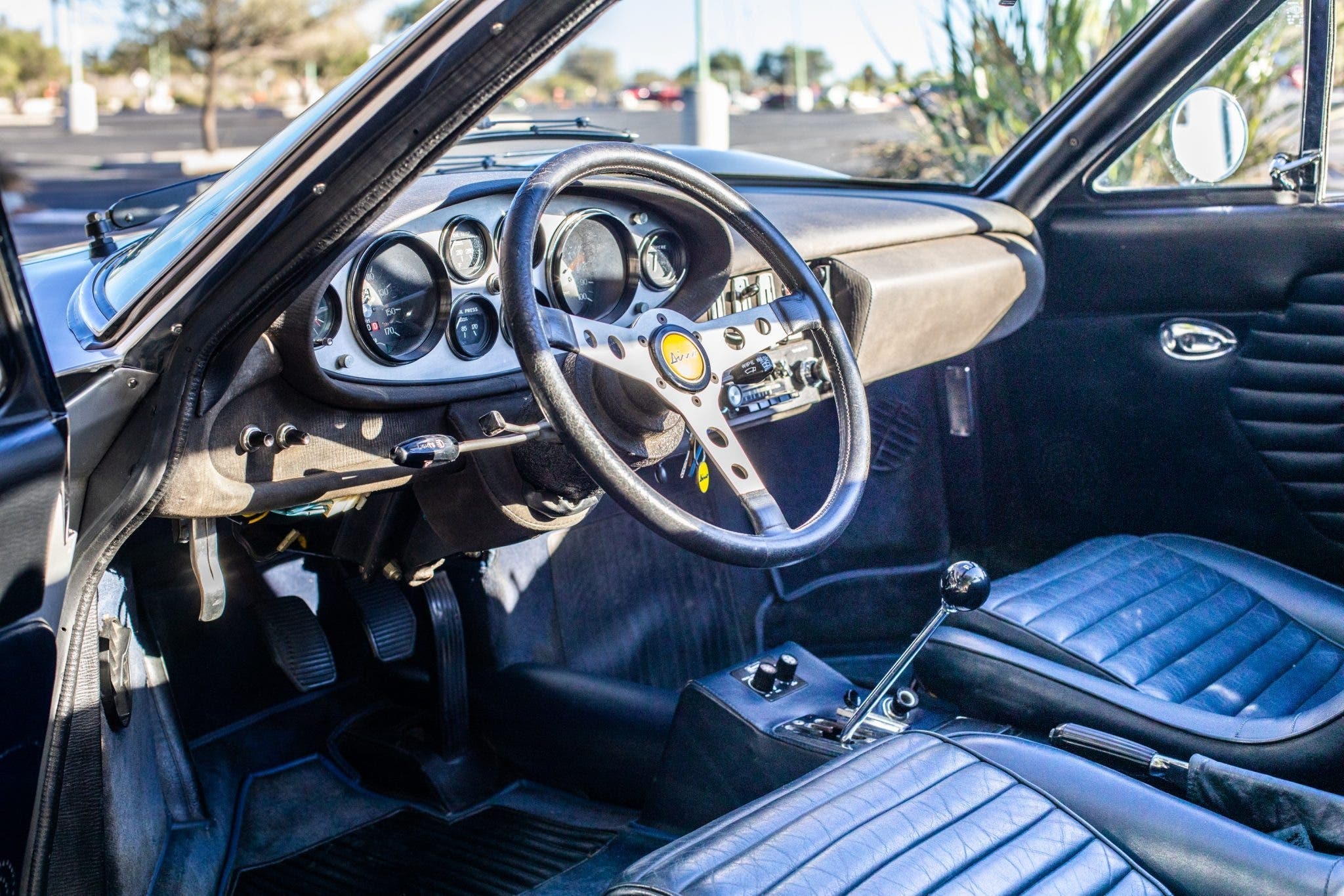 Ferrari Dino 246 GTS 1972 specifiche statunitensi asta