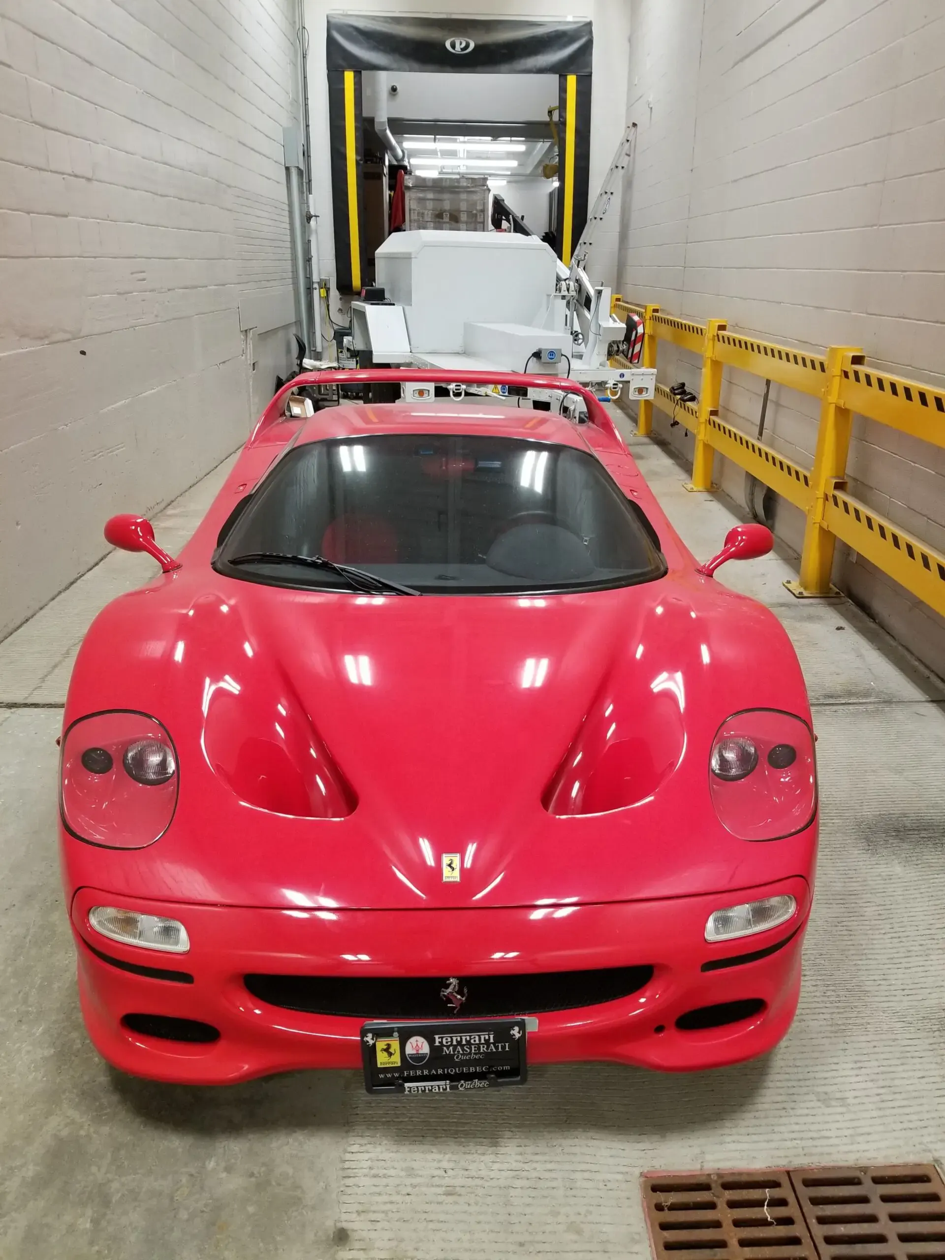 Ferrari F50 1996 rubata