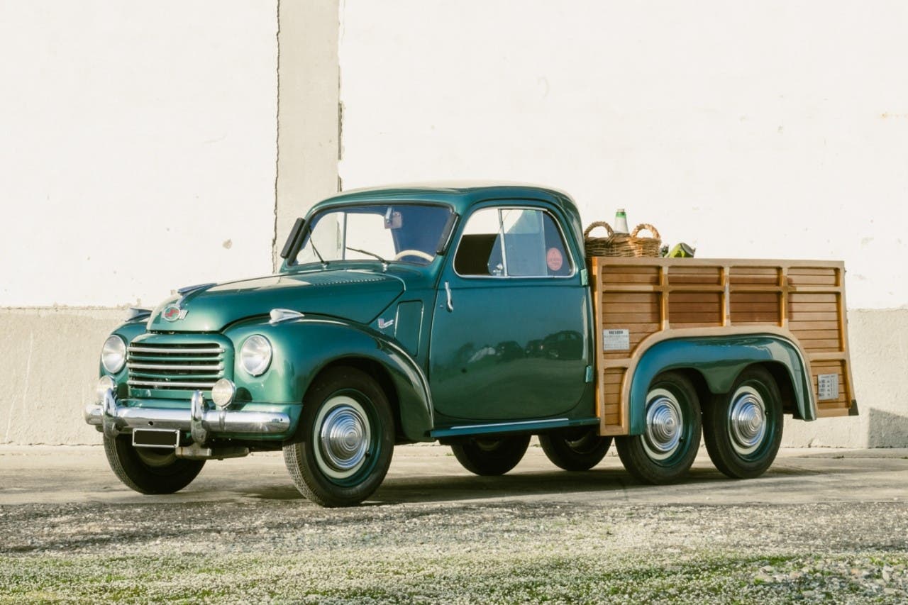 Una Fiat 500 del 1950 trasformata in un pickup a sei ruote ClubAlfa.it