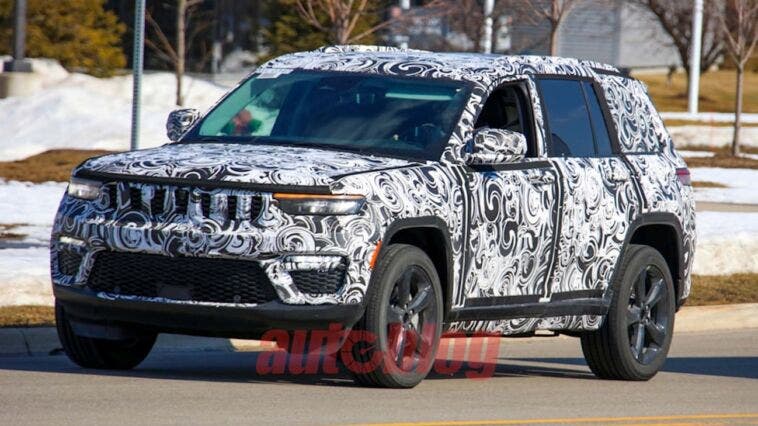 Jeep Grand Cherokee 2022 foto spia