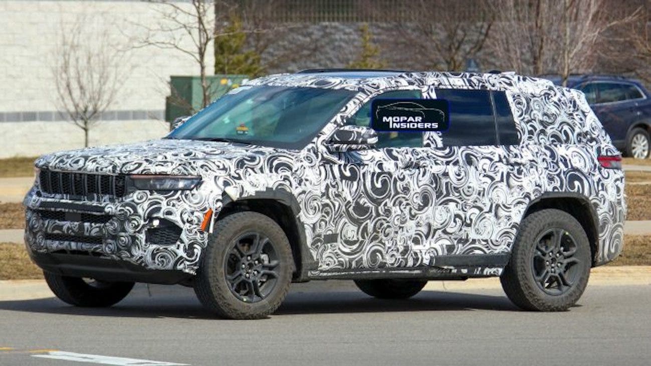 Jeep Grand Cherokee Trailhawk 2022 foto spia