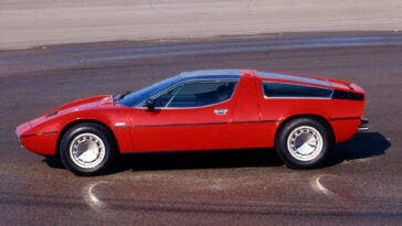 Maserati Bora