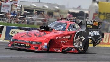 Mopar Dodge supporto NHRA