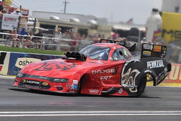 Mopar Dodge supporto NHRA