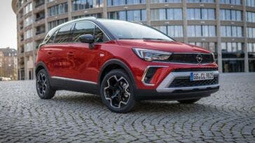 Nuovo Opel Crossland tour lago di Como