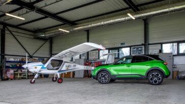 Opel partner ufficiale Federazione aeronautica francese