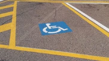 Posto auto disabili personalizzato