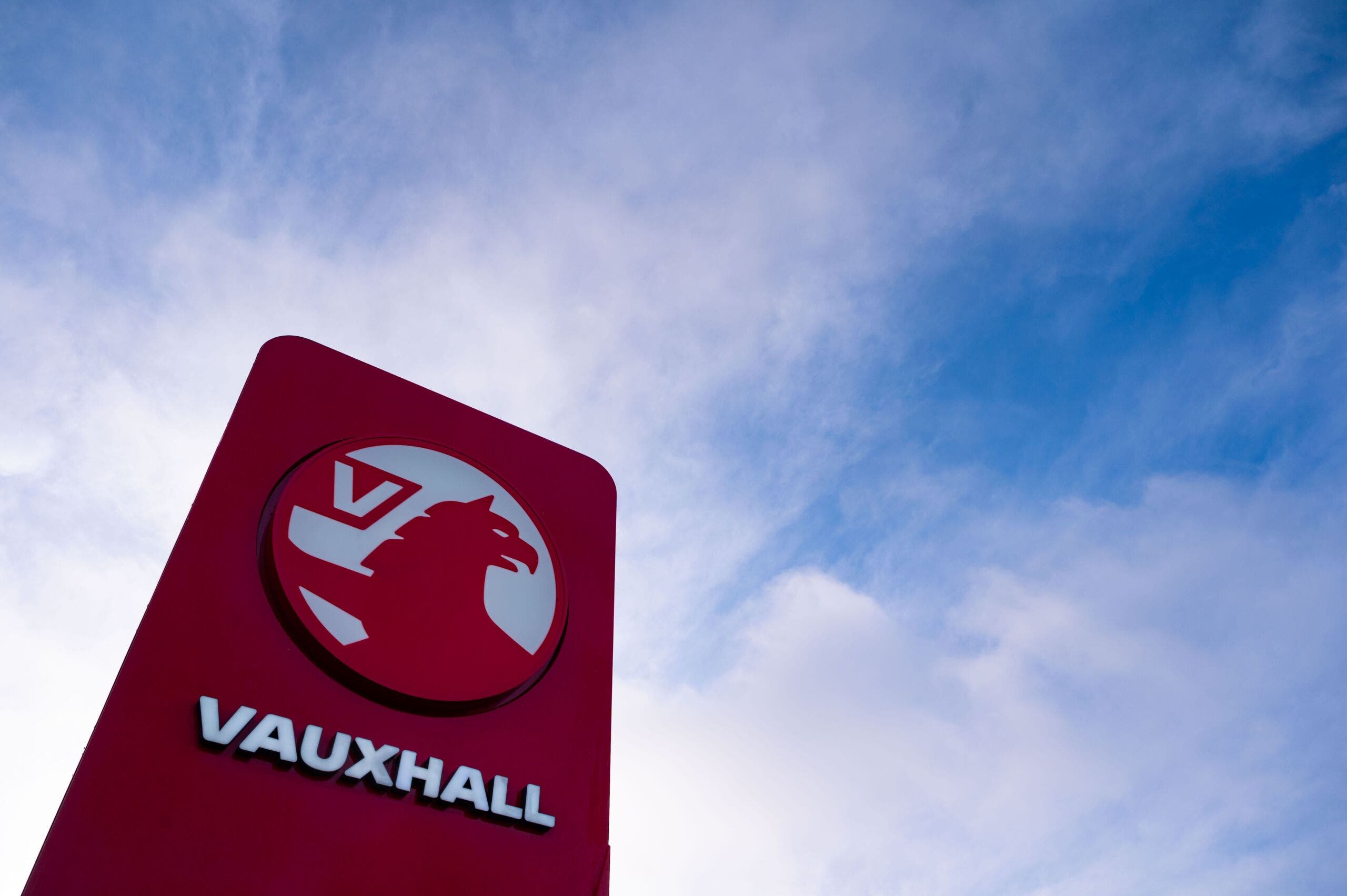 Vauxhall nuovo logo Chalton House