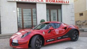 Alfa Romeo 4C scuola guida