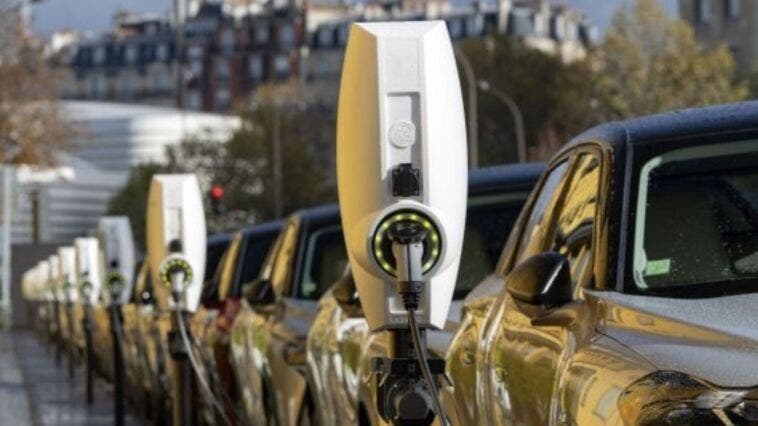 boom auto elettriche in Italia