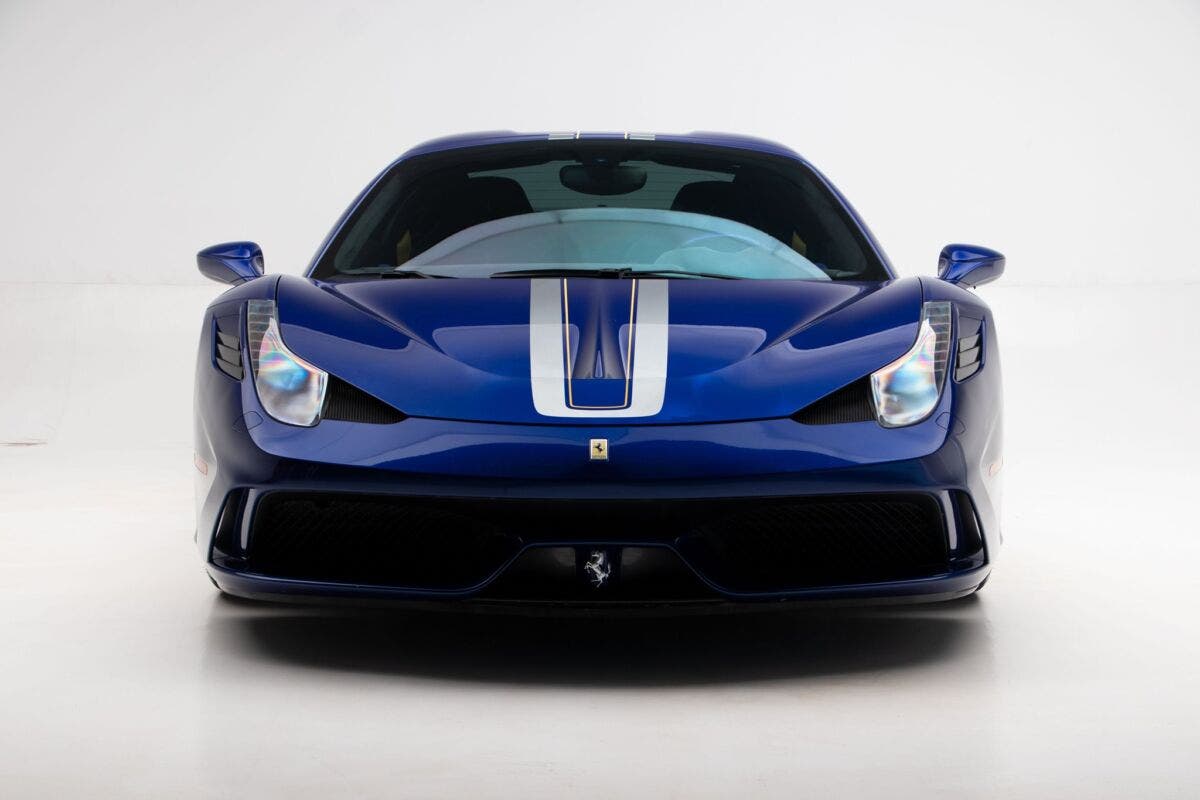 Ferrari 458 Speciale A frontale