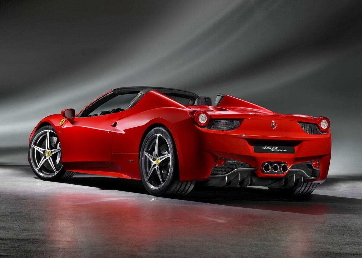 Ferrari 458 Spider dietro