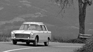 Peugeot 404
