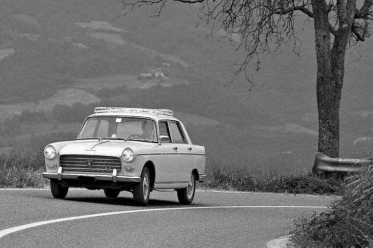 Peugeot 404