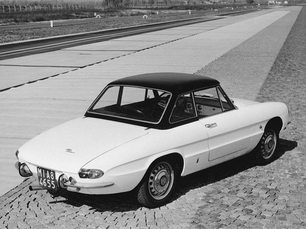 Alfa Romeo Spider Duetto