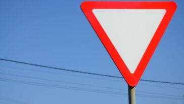 Cartelli di precedenza