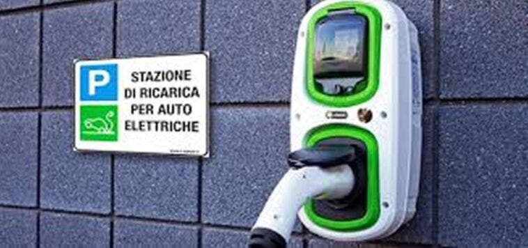 Colonnine elettriche in Italia