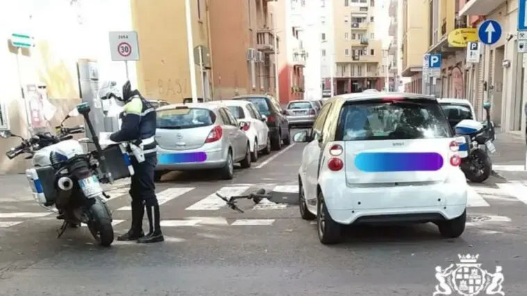 Convivenza fra auto e micromobilità elettrica un progetto per risolvere il problema