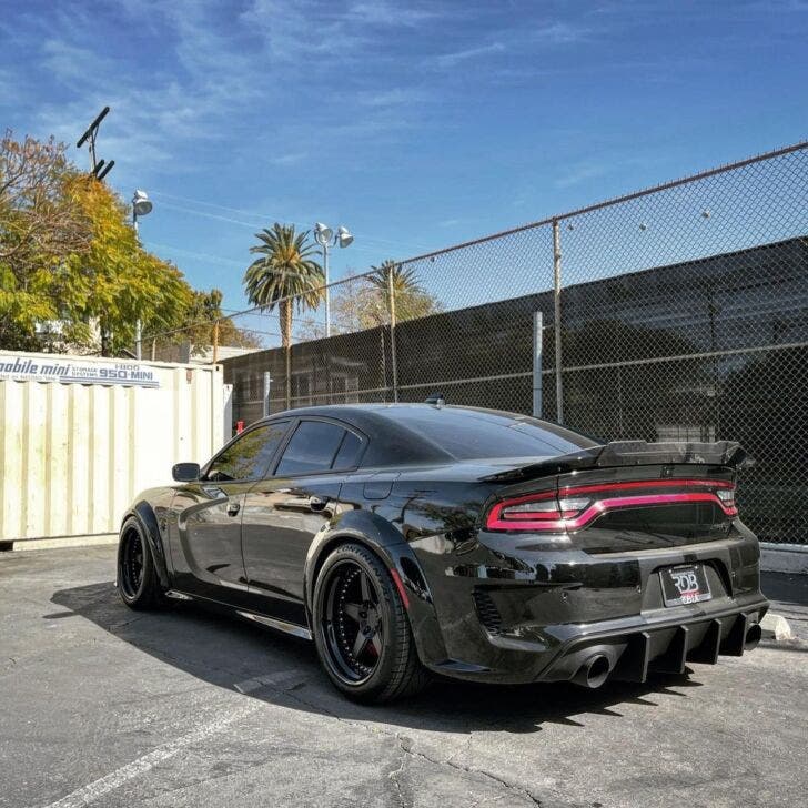 dodge-charger-srt-hellcat-redeye-ecco-cosa-in-grado-di-fare-l
