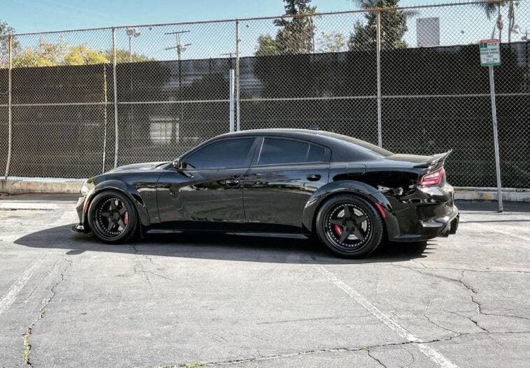 Dodge Charger SRT Hellcat Redeye modificata