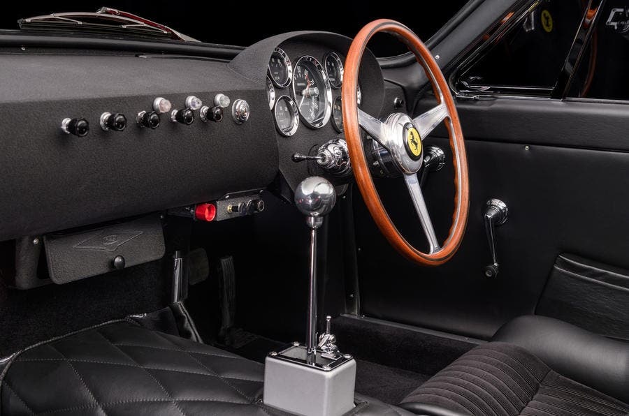 Ferrari 330 LMB Bell Sport & Classic