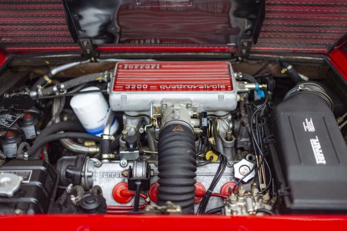 Ferrari Mondial 3.2 1986 asta