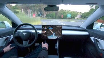 Incidente mortale Tesla con Autopilot