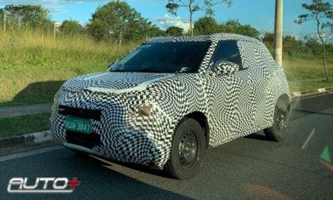 Nuova Citroën C3 ultime foto spia