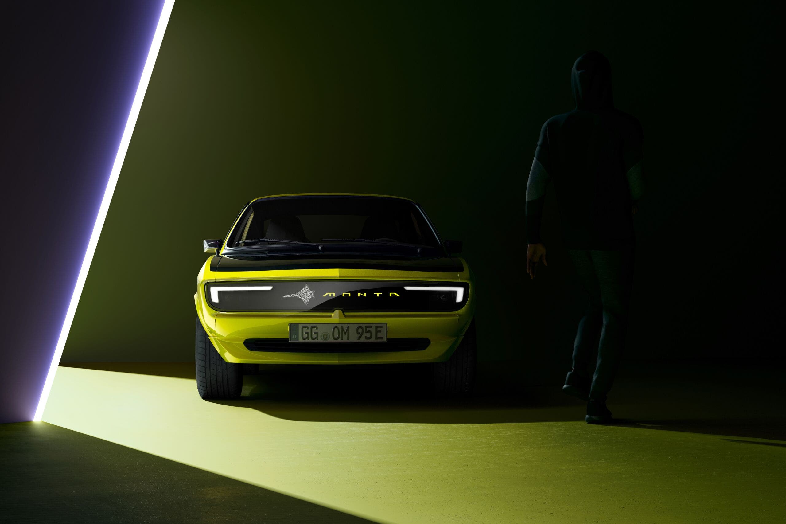 Nuova Opel Manta GSe ElektroMOD frontale