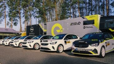 Opel Corsa-e Rally consegna clienti
