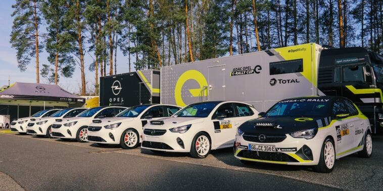 Opel Corsa-e Rally consegna clienti