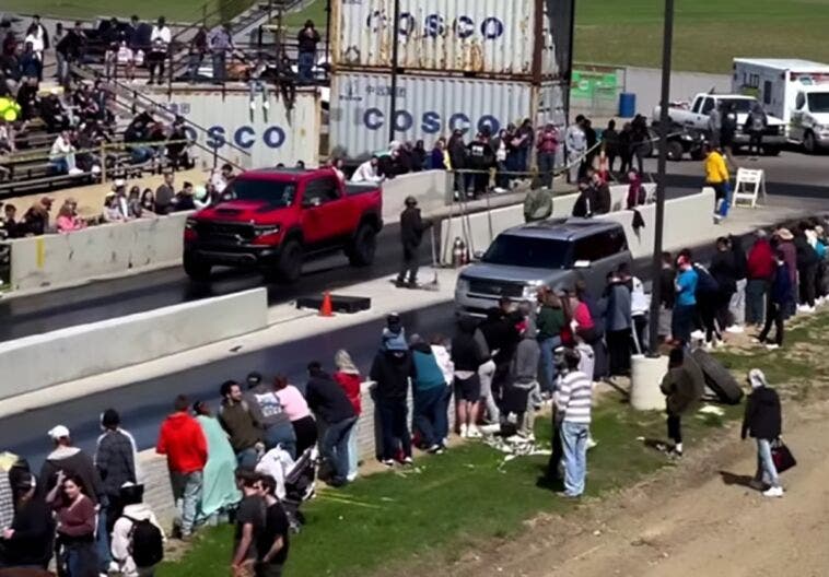 Ram 1500 TRX vs Ford Flex drag race