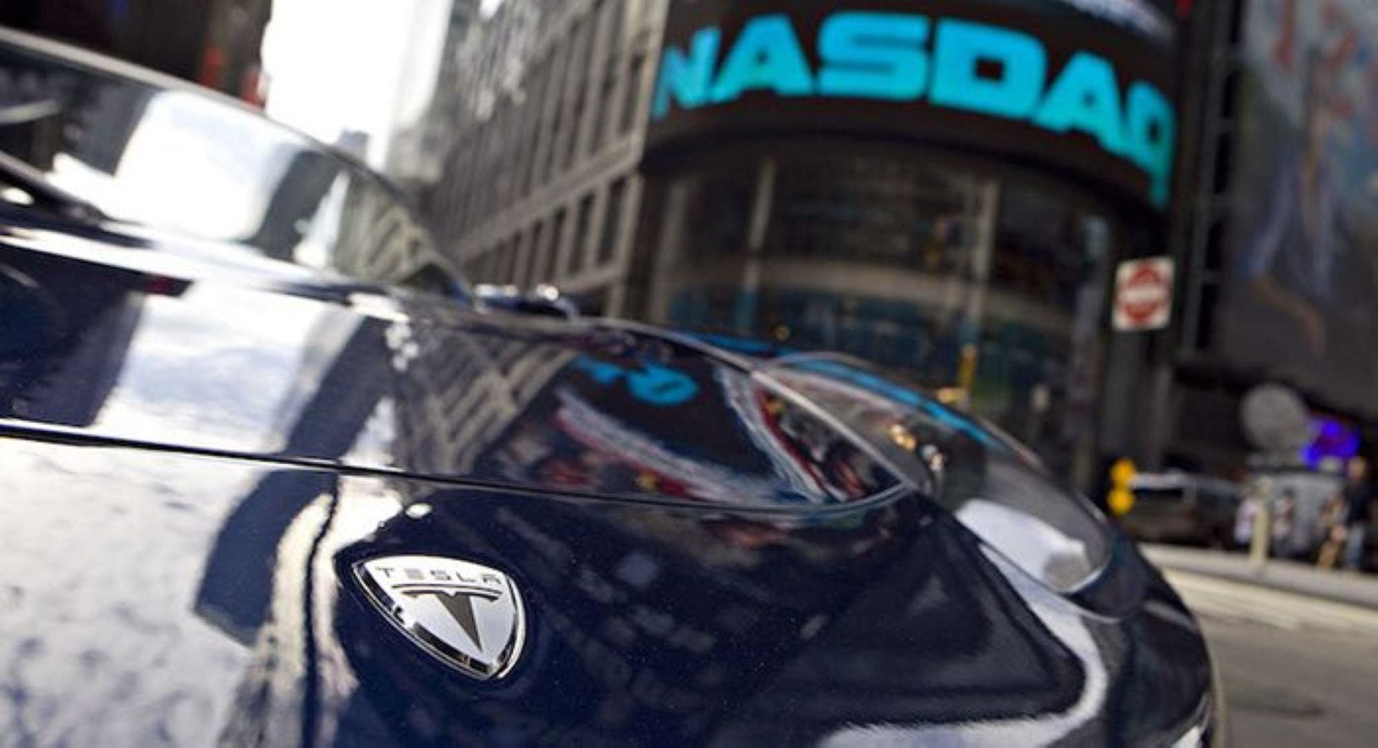 Strepitosa Tesla alla riapertura di Wall Street
