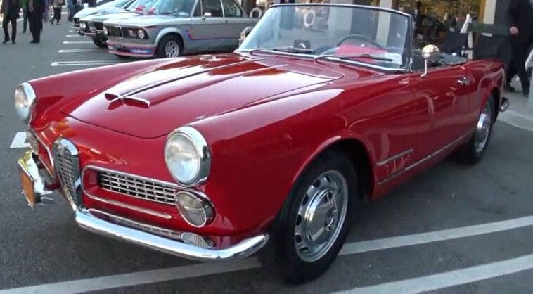 Alfa Romeo 2000 Spider Touring