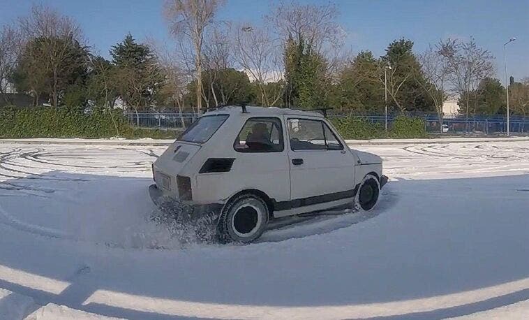 Fiat 126 donut