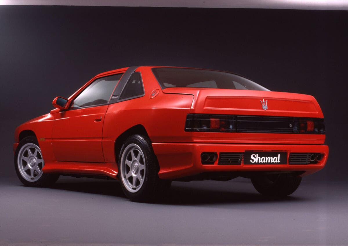 Auto Maserati Shamal posteriore
