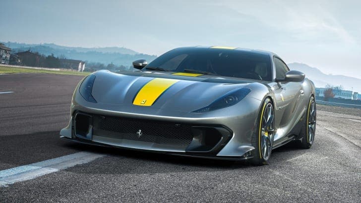 Ferrari 812 Competizione cerchi Carbon Revolution