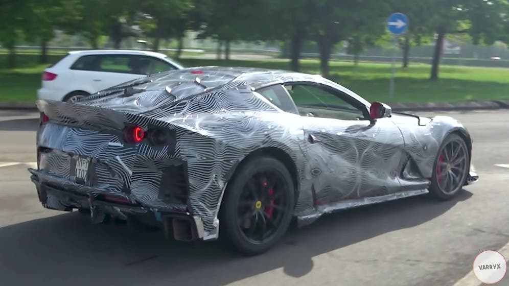 Ferrari 812 Versione Speciale ultimo prototipo Maranello