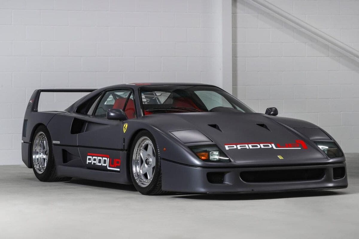 Ferrari F40 PaddlUp asta