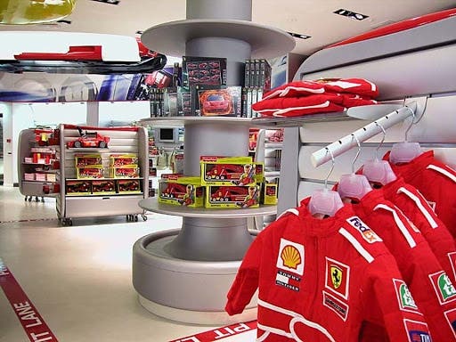 Ferrari collezione di moda