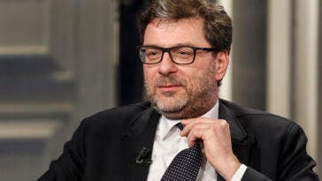 Stellantis Giorgetti