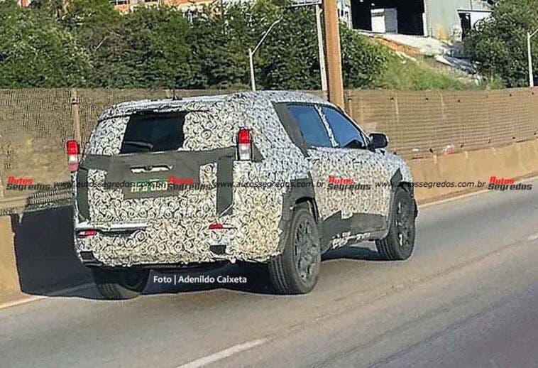 Jeep Commander 2022 ultime foto spia Brasile