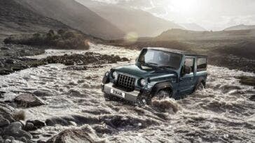 Mahindra Thar il sosia di Jeep Wrangler