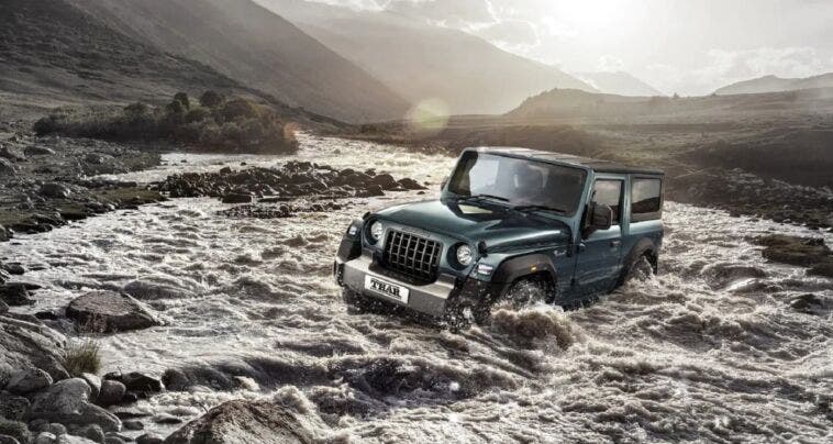 Mahindra Thar il sosia di Jeep Wrangler